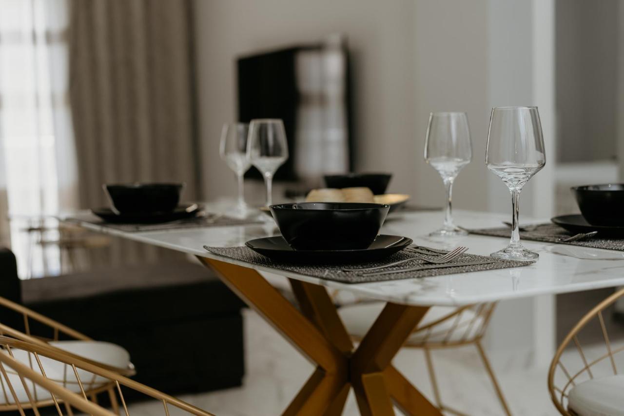 Db Premium Stay Apartments #Two Bedroom Salonic Exterior foto