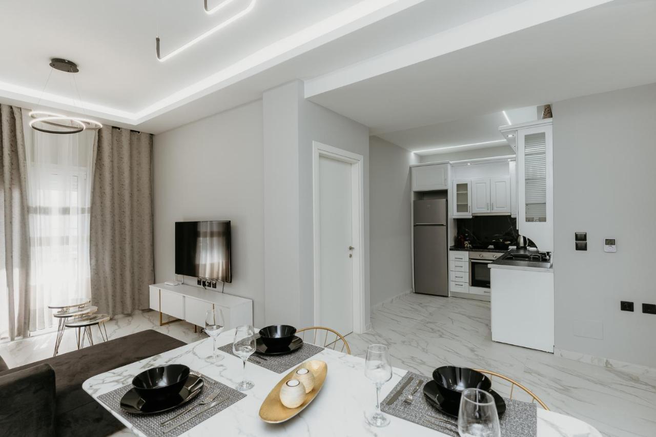 Db Premium Stay Apartments #Two Bedroom Salonic Exterior foto