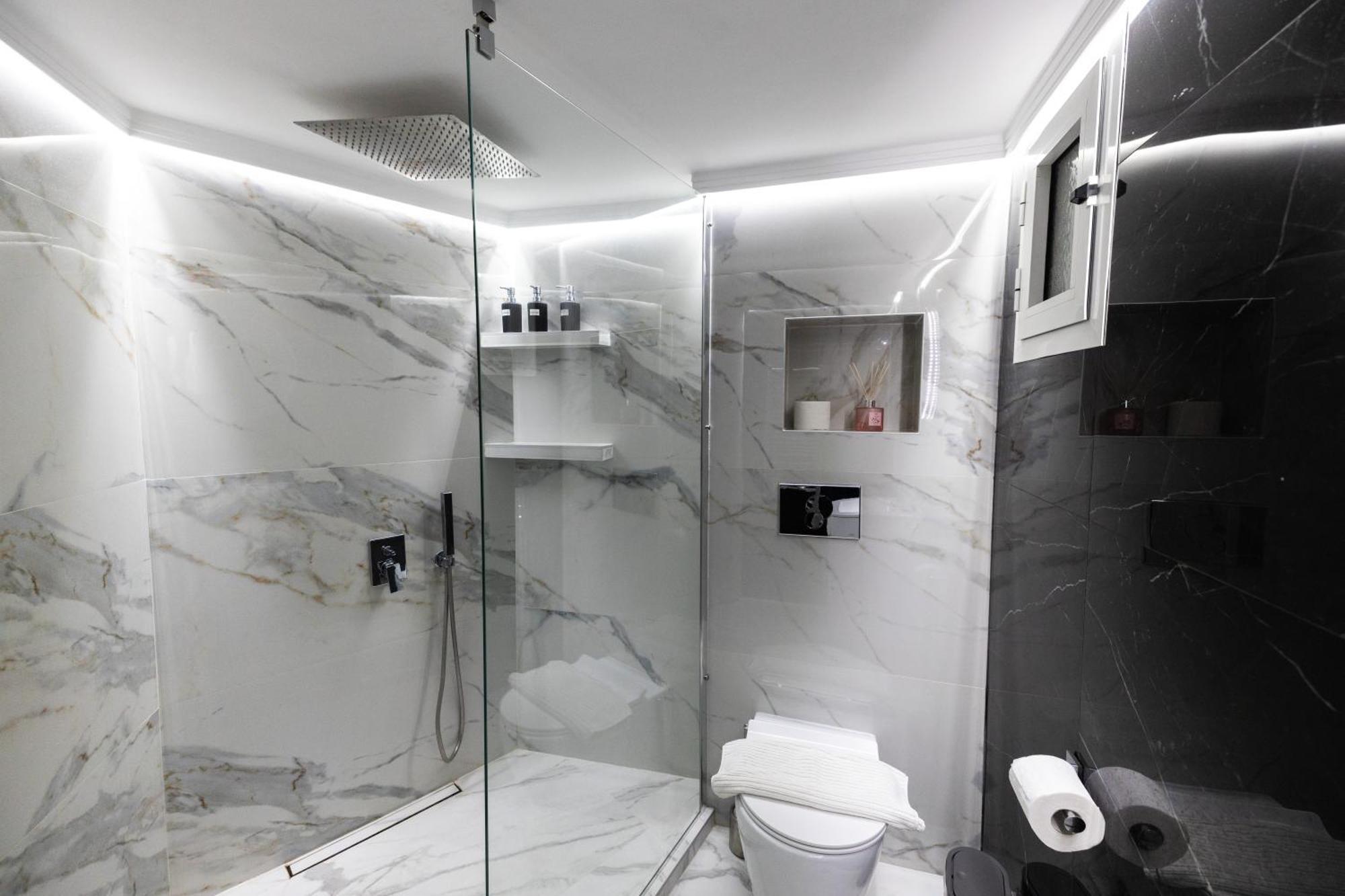 Db Premium Stay Apartments #Two Bedroom Salonic Exterior foto
